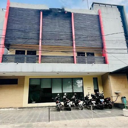 Guest House Permata Tawakal Jakarta Exterior photo